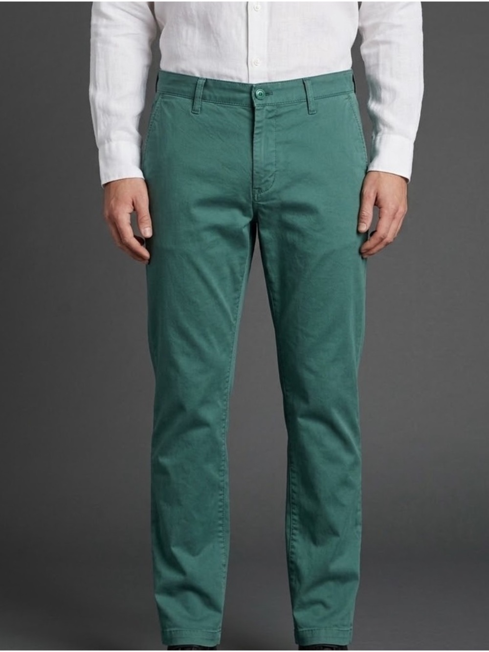AG The Graduate Tailored Leg Green Jeans 33x34